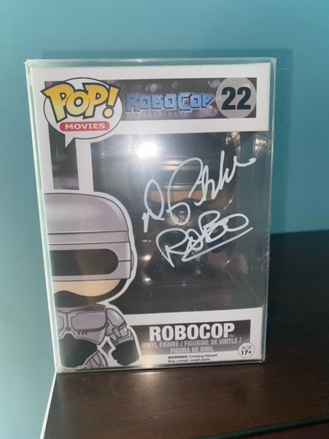 Funko Pop! Robocop signed by Peter Weller (Small Box Tear)